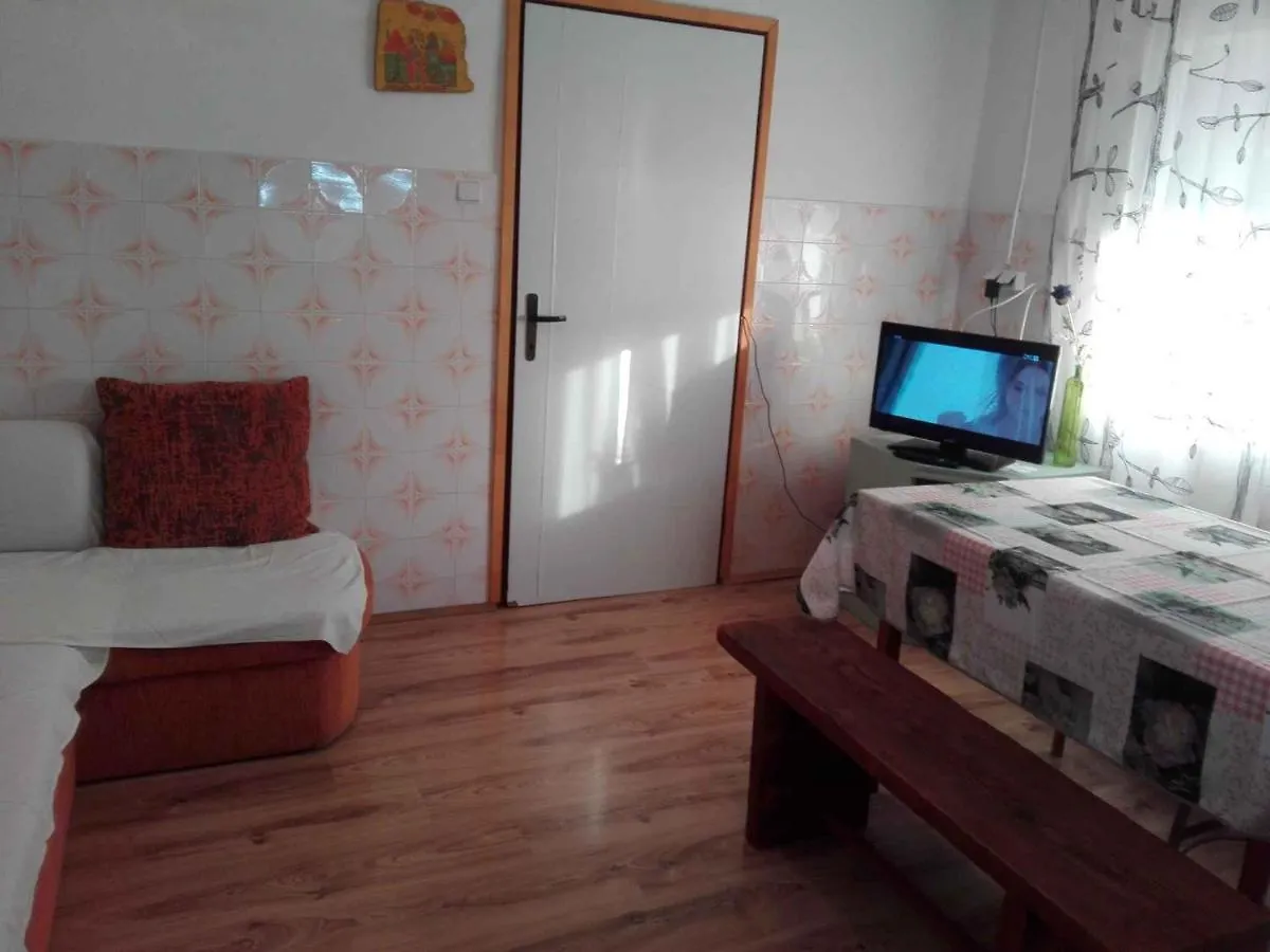 Apartments In Razanac 35305 Rtina